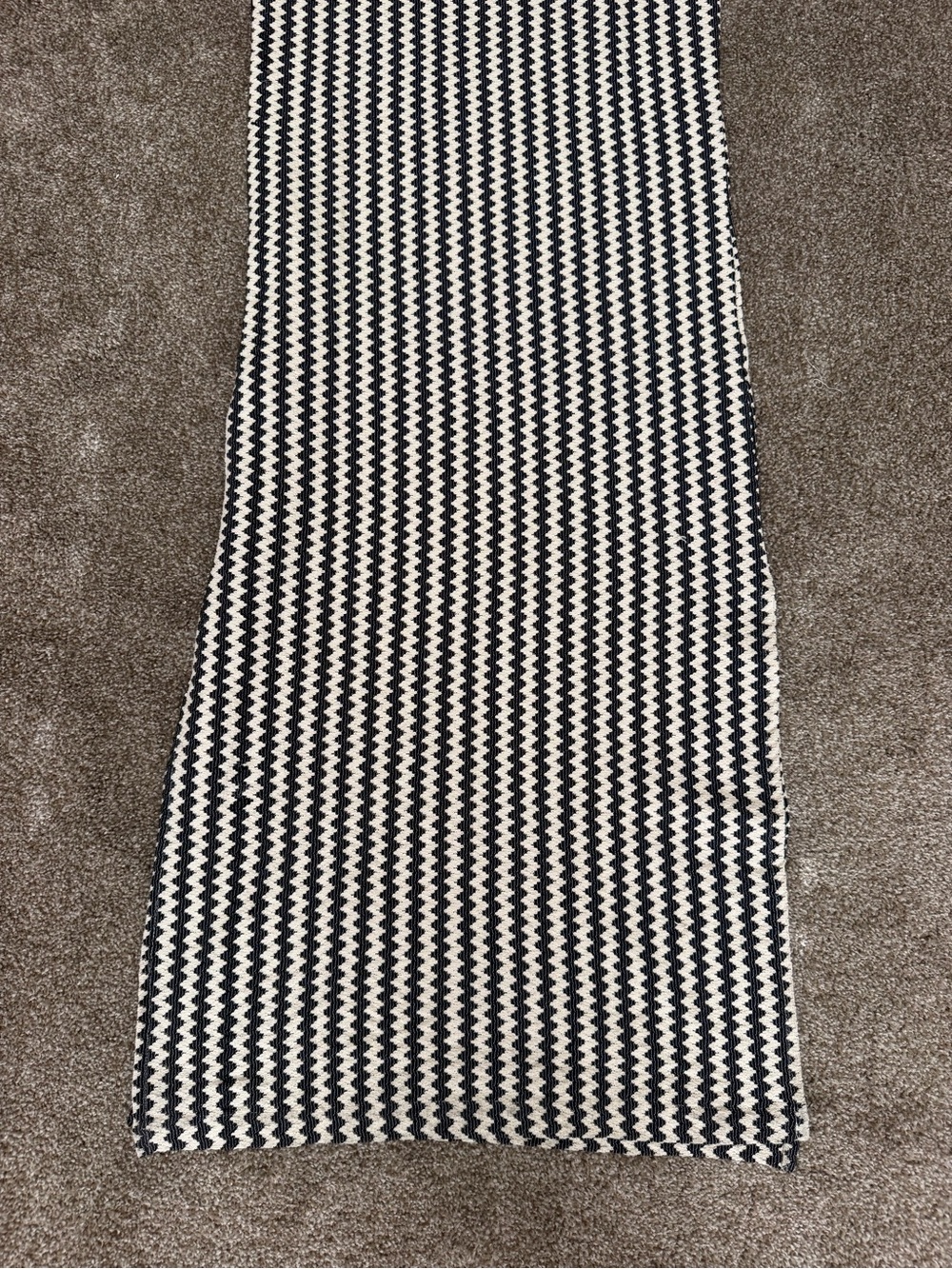 LAST CHANCE ☀️ NWOT LOFT Black and White Zigzag Sleeveless Midi Dress - Picture 12 of 14